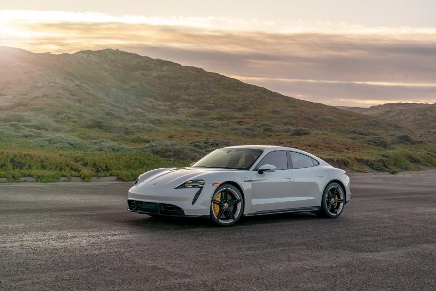 Porsche Taycan Turbo S 2019 года  (NA) (фото 34 из 40)